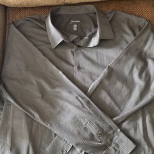 Van Heusen button down